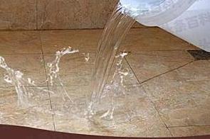 玛纳斯漏水维修 免砸砖防水材料该如何施工
